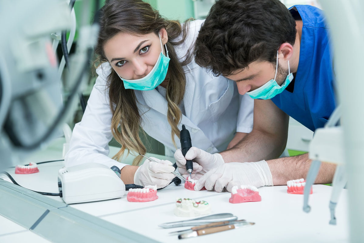 dentist cosmetic services