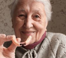 denture repair service